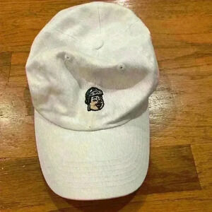 Showpony adjustable hat